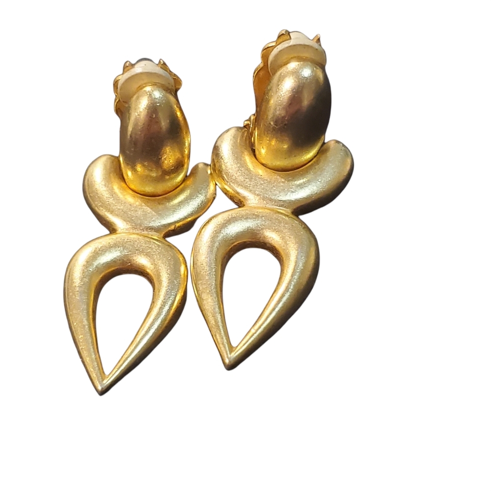 Vintage Goldtone Park Lane Brooch and Earrings